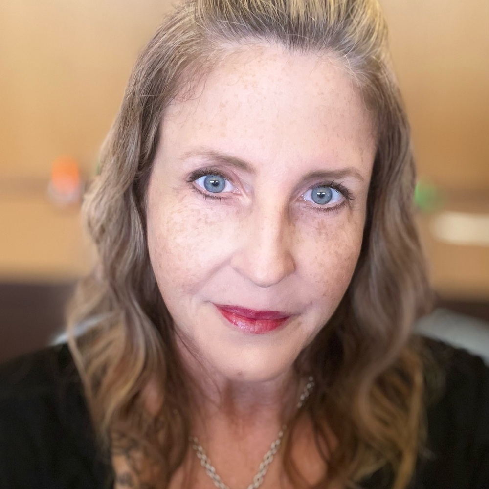 Meet your Posher, Kim